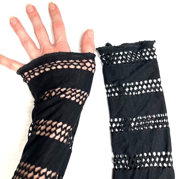 Black Fishnet Arm Warmers Cotton Cyber Goth Fingerless Gloves Cut Out Bandage OS - Picture 3 of 5